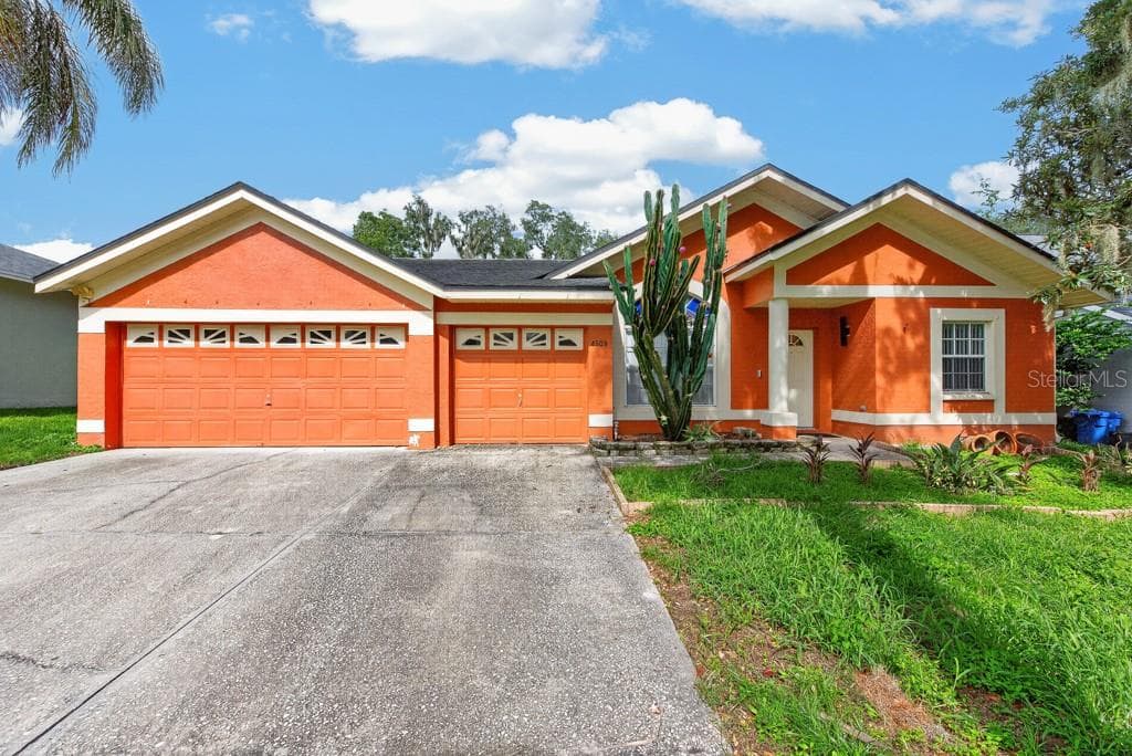 4609 OAK RIVER CIRCLE VALRICO, FL 33596