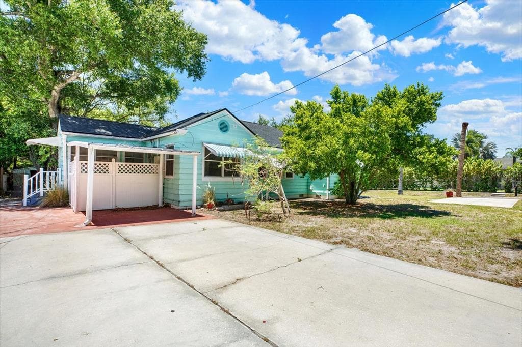 1614 N OSCEOLA AVENUE CLEARWATER, FL 33755