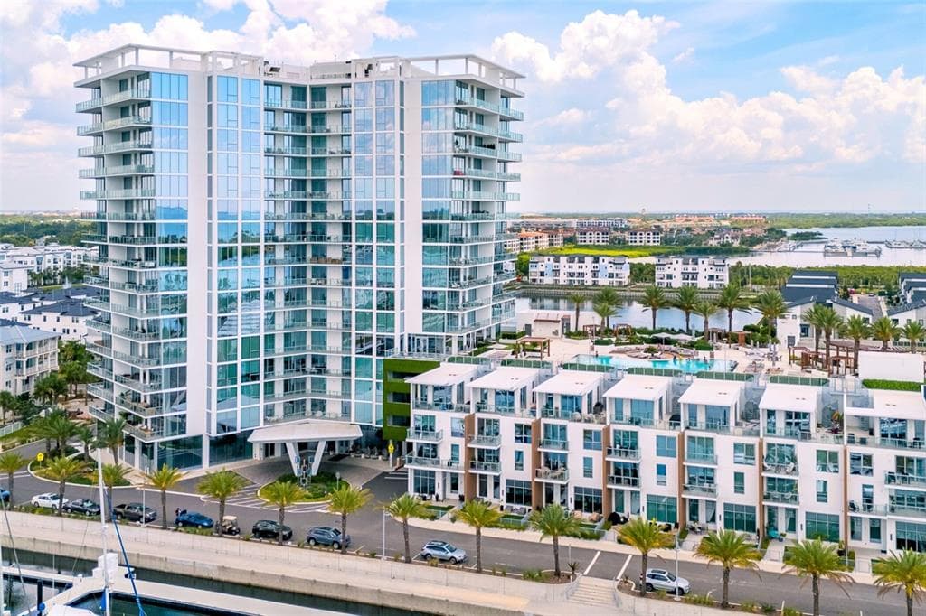 5120 MARINA WAY UNIT 9907 TAMPA, FL 33611