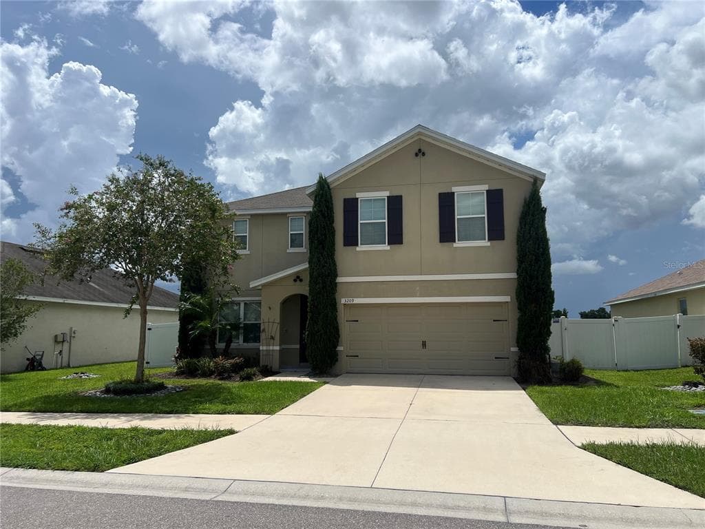 3209 PEMBERLY PARK DRIVE PLANT CITY, FL 33566