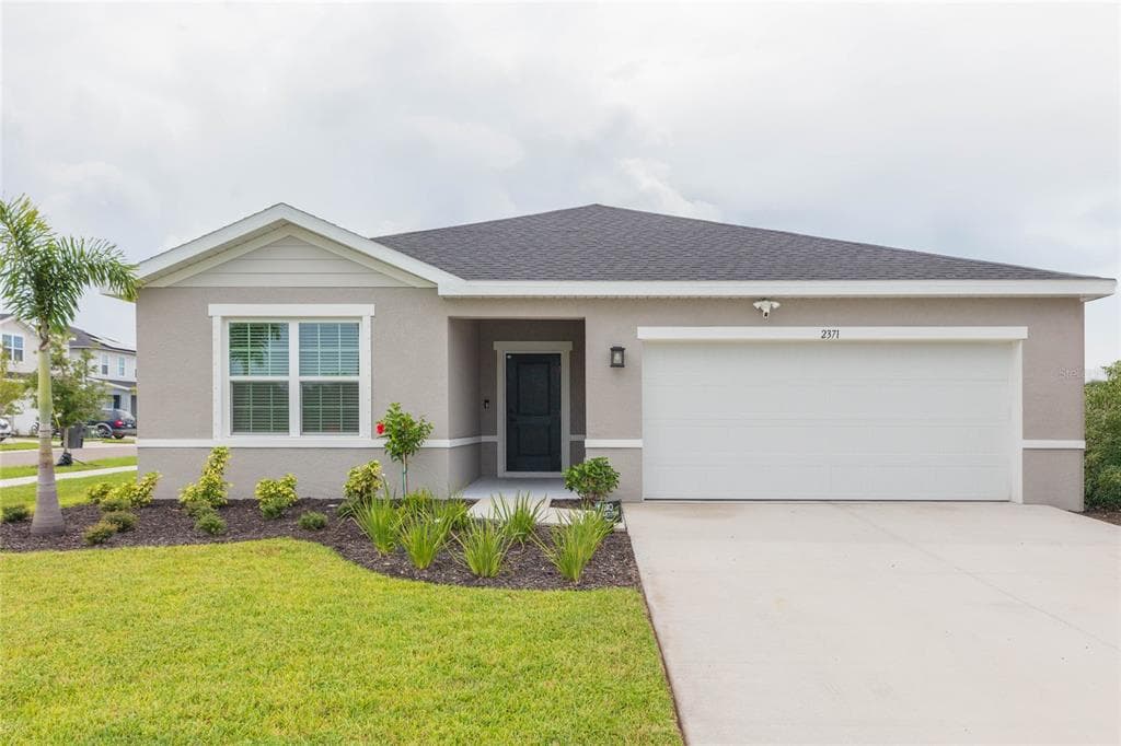 2371 SCENIC PARK LOOP WIMAUMA, FL 33598