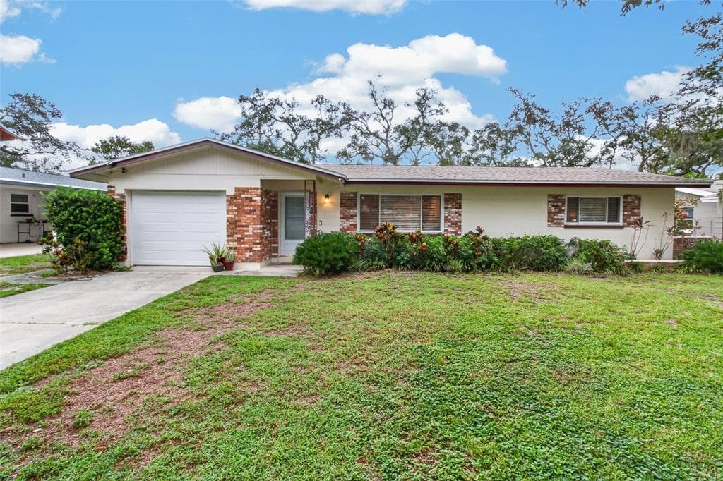 11373 67TH AVENUE SEMINOLE, FL 33772