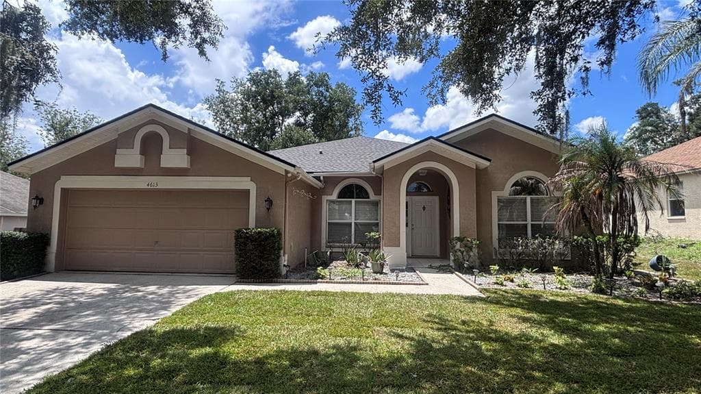4613 RIVER OVERLOOK DRIVE VALRICO, FL 33596