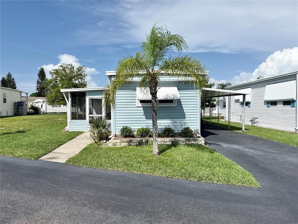 7214 MOUNT FAIRFIELD ROAD NE UNIT 527 ST PETERSBURG, FL 33702