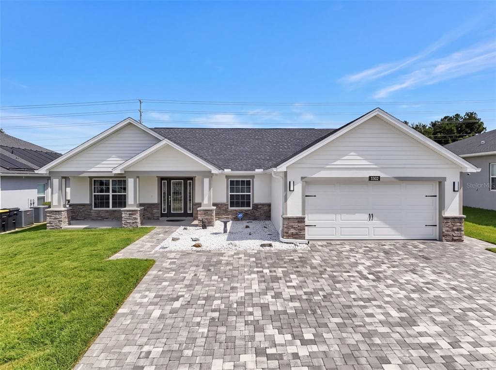 3302 PEARLY DRIVE LAKELAND, FL 33812