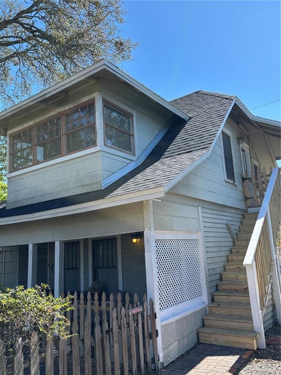 810 22ND AVENUE N UNIT 2 ST PETERSBURG, FL 33704