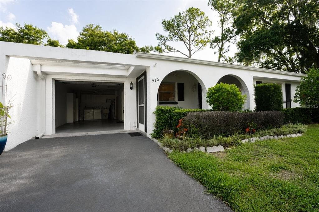 510 PALMER CIRCLE