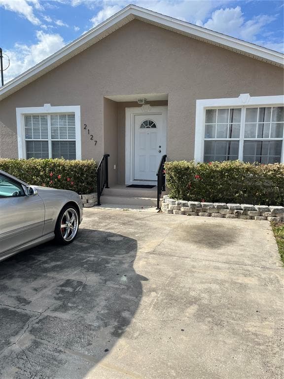 2127 W PERIO STREET UNIT 1 TAMPA, FL 33612