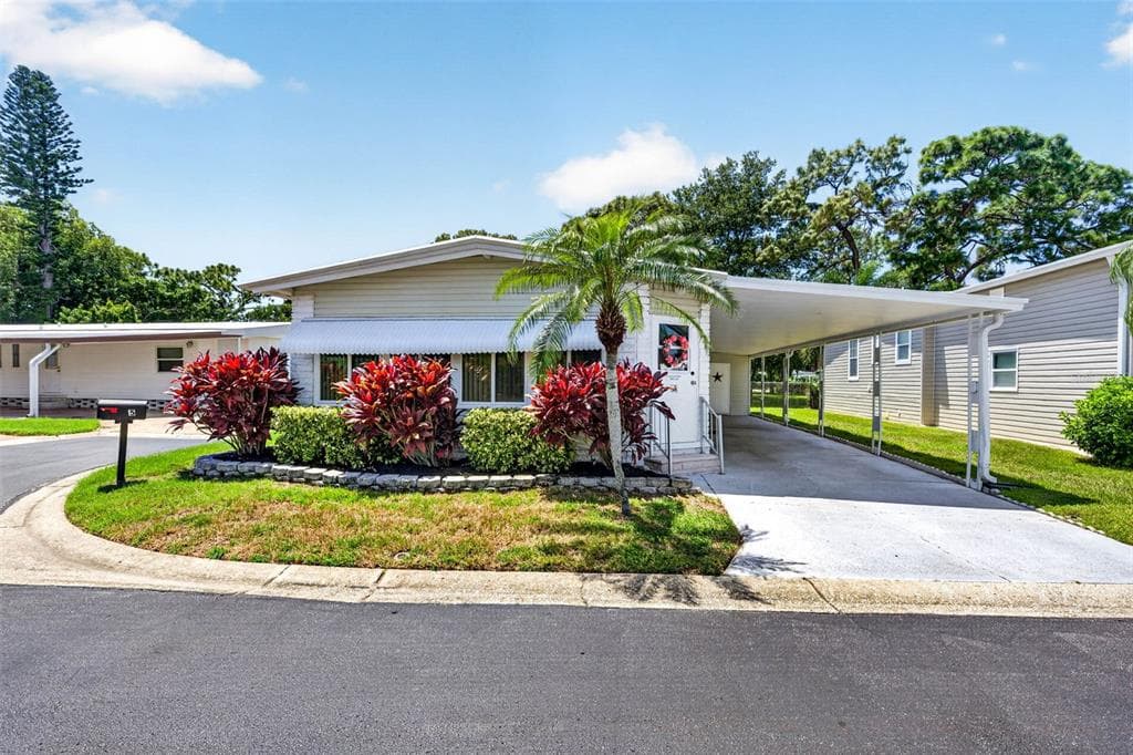 12501 ULMERTON ROAD UNIT 5 LARGO, FL 33774