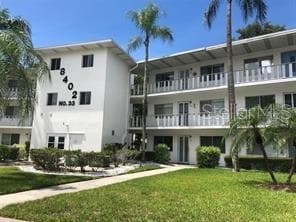 8402 111TH STREET UNIT 108 SEMINOLE, FL 33772