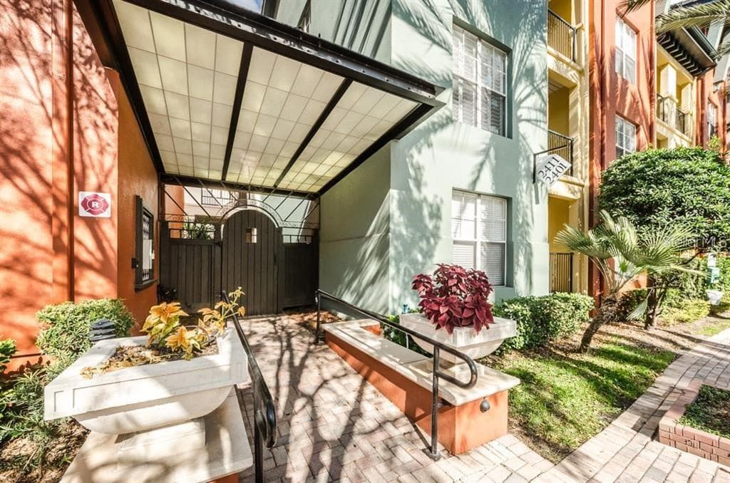 410 S ARMENIA AVENUE UNIT 929A
