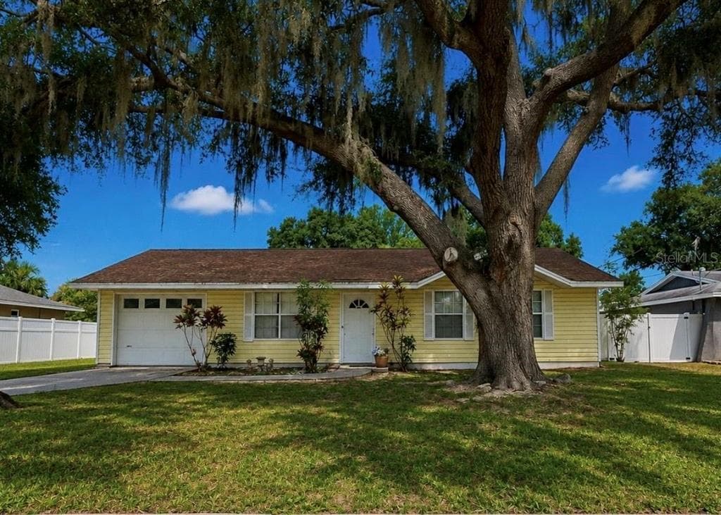 2336 JAVA PLUM AVENUE SARASOTA, FL 34232