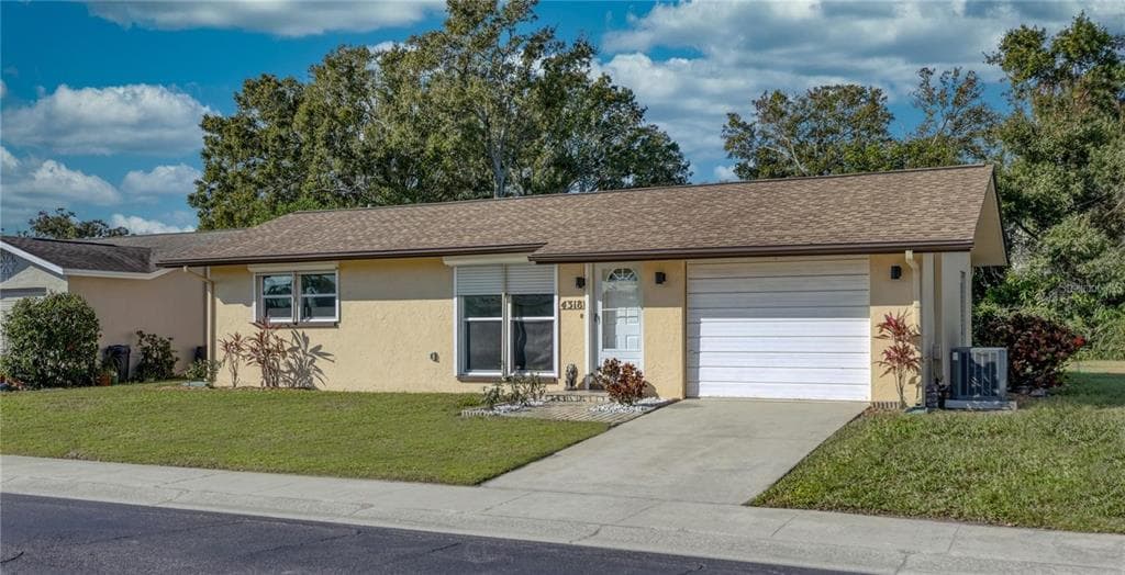 4318 GREAT LAKES DRIVE N CLEARWATER, FL 33762