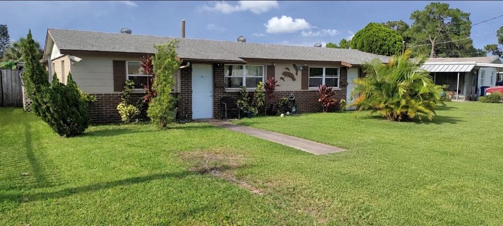 703 2ND AVENUE NW UNIT B RUSKIN, FL 33570