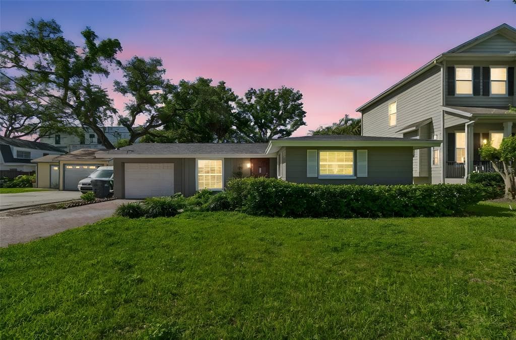 4906 W CLEVELAND STREET TAMPA, FL 33609