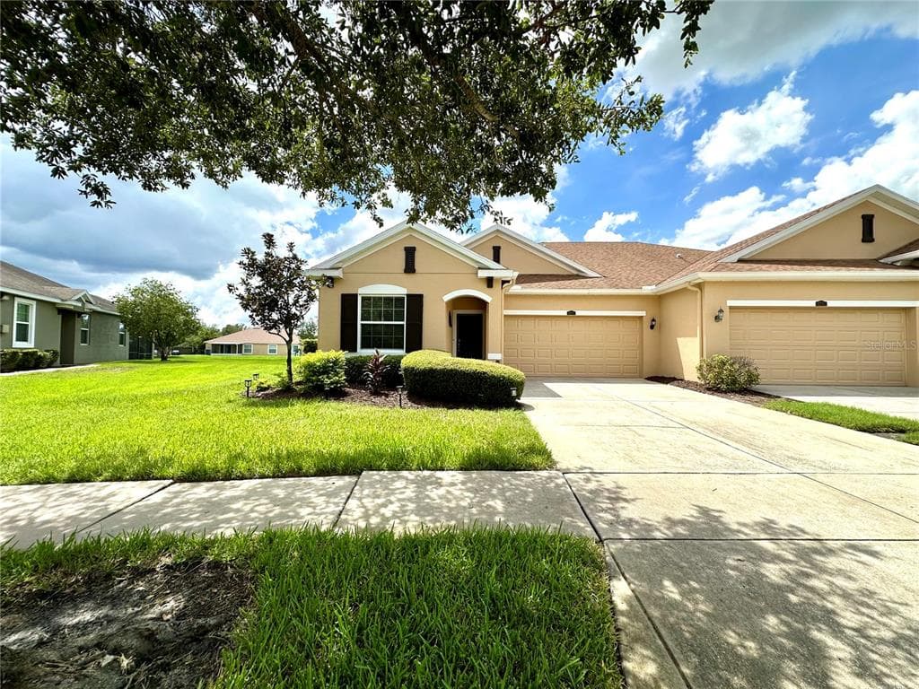 4247 ANGELICA LOOP WESLEY CHAPEL, FL 33543