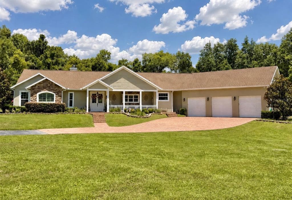 232 SE 95TH STREET OCALA, FL 34480