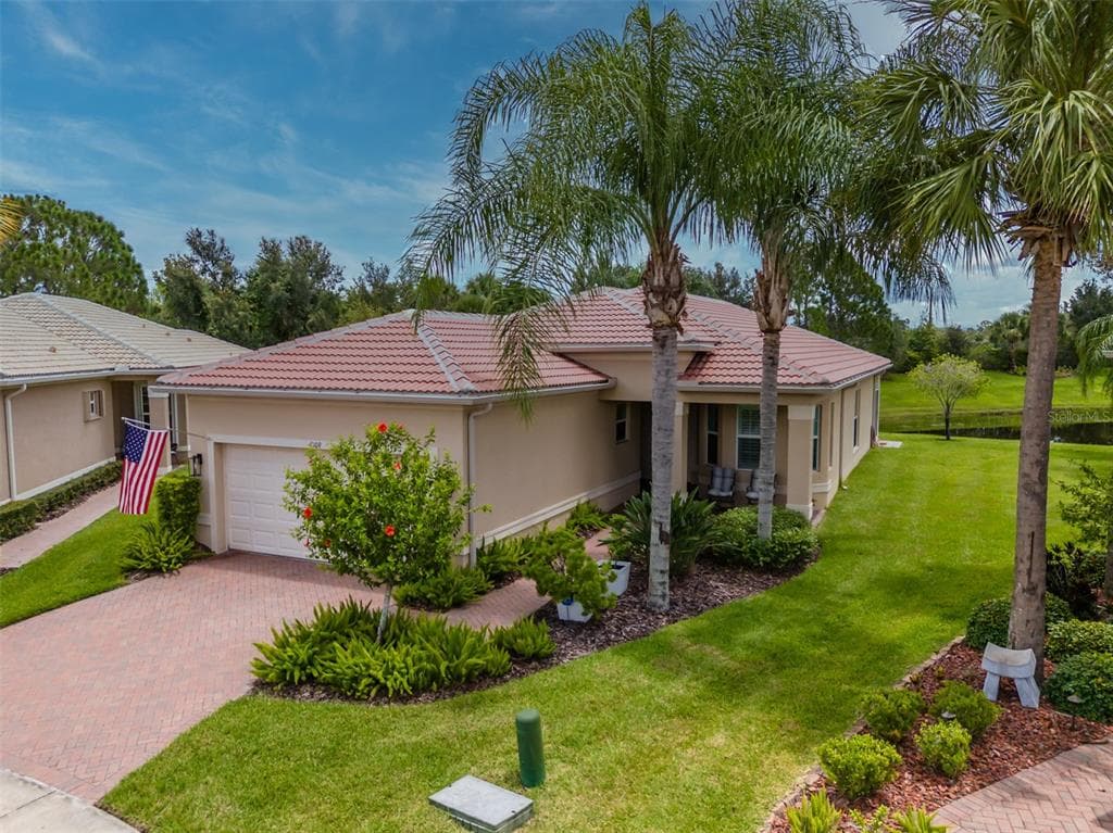 5109 INDIAN SHORES PLACE WIMAUMA, FL 33598