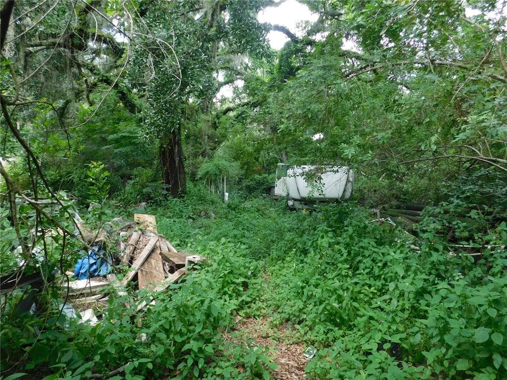 8539 BROAD STREET NEW PORT RICHEY, FL 34654