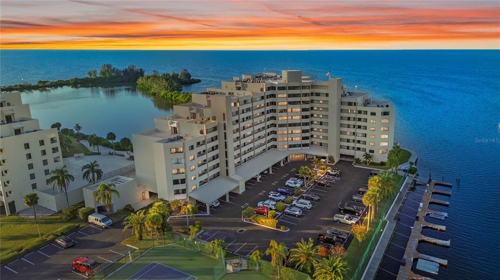 6035 SEA RANCH DRIVE UNIT 415