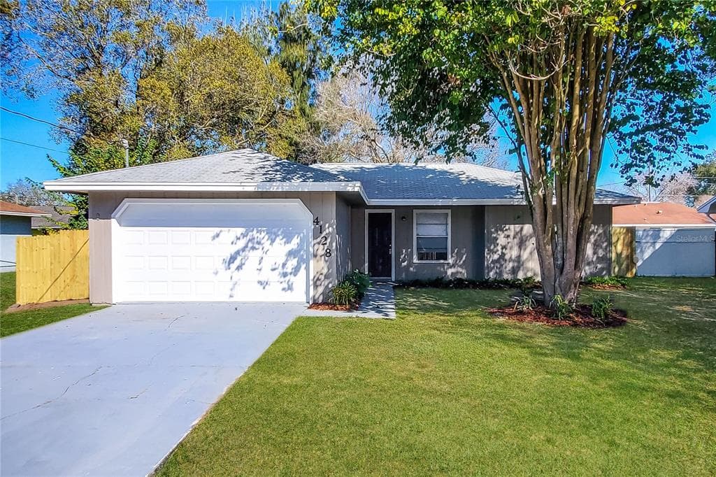 4128 SUNNY LAND DRIVE LAKELAND, FL 33813