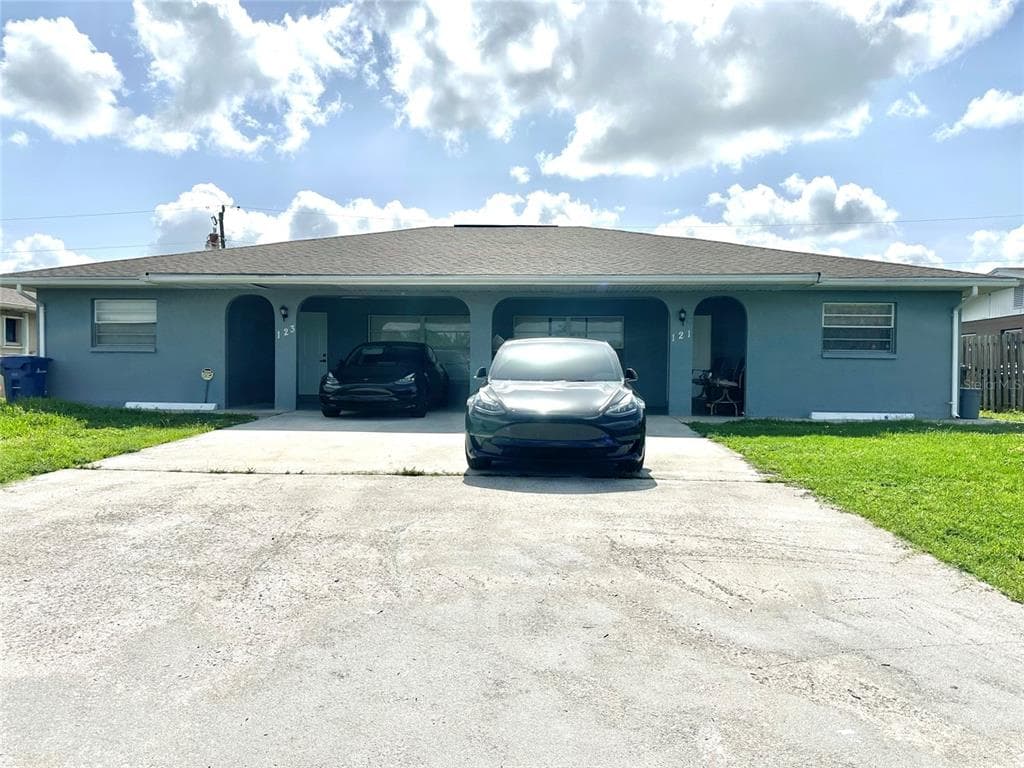 121 GRANADA BOULEVARD NORTH PORT, FL 34287