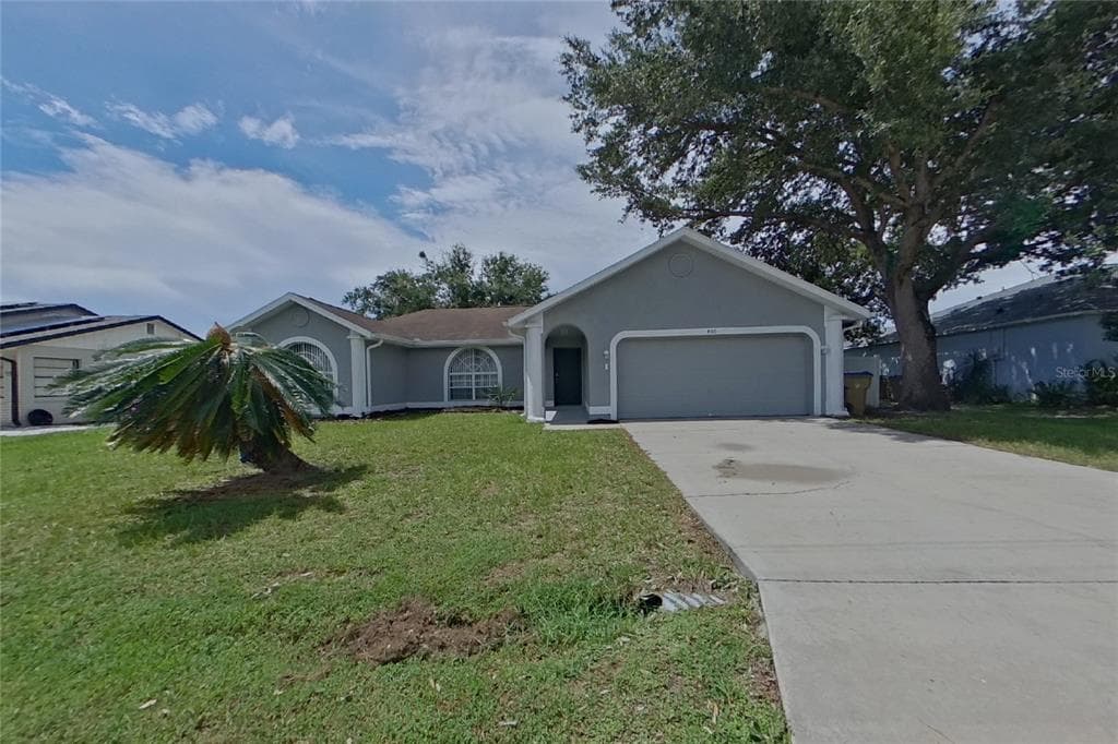 400 COCOA COURT KISSIMMEE, FL 34758