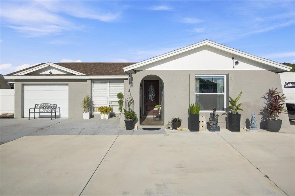 9610 SHALIMAR COURT TAMPA, FL 33615