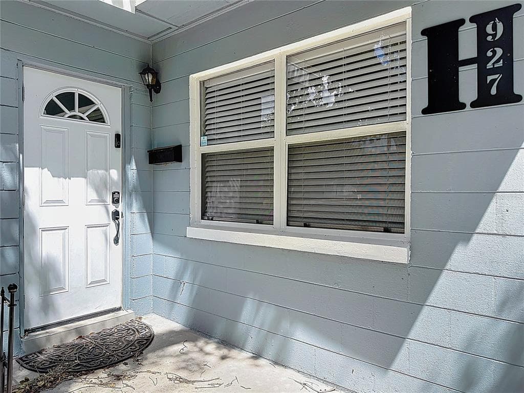 927 HOFFNER AVENUE