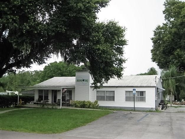 2402 W BAKER STREET PLANT CITY, FL 33563