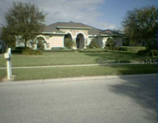 6024 FLATWOODS MANOR CREEK LITHIA, FL 33547