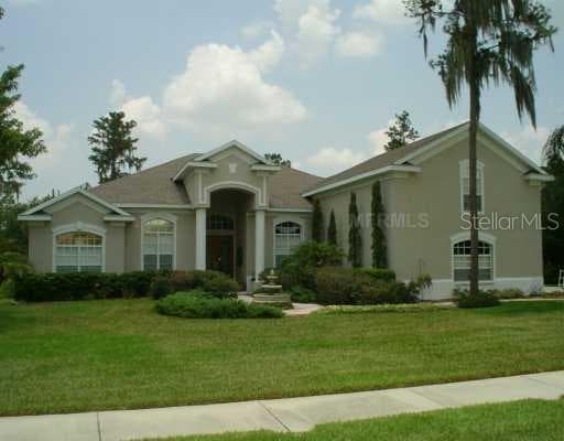 5922 FLATWOODS MANOR CREEK LITHIA, FL 33547