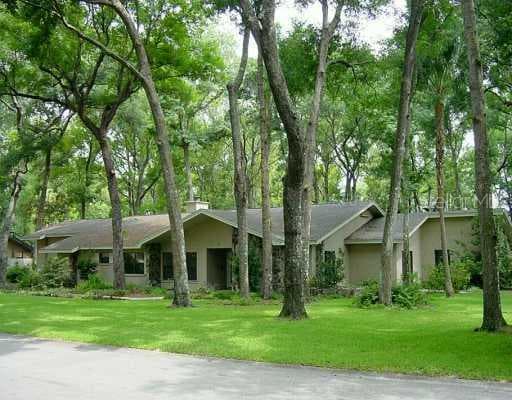 916 RIVER RAPIDS AVENUE BRANDON, FL 33511