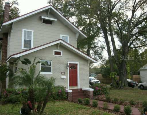 720 W WOODLAWN AVENUE TAMPA, FL 33603