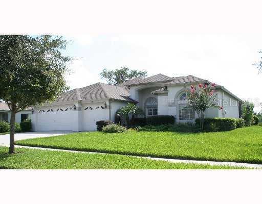 18011 WYNTHORNE DRIVE TAMPA, FL 33647