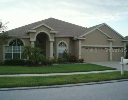 1411 HIGHWOOD PLACE WESLEY CHAPEL, FL 33543