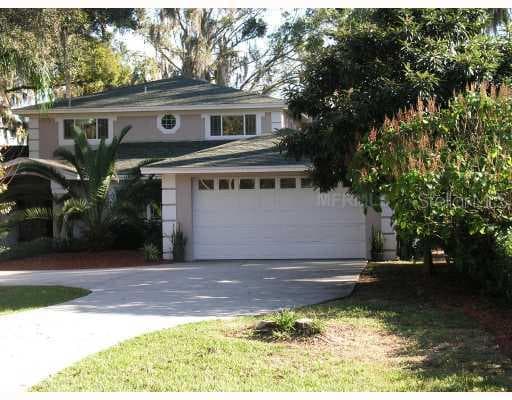 18711 LAKESHORE DRIVE LUTZ, FL 33549