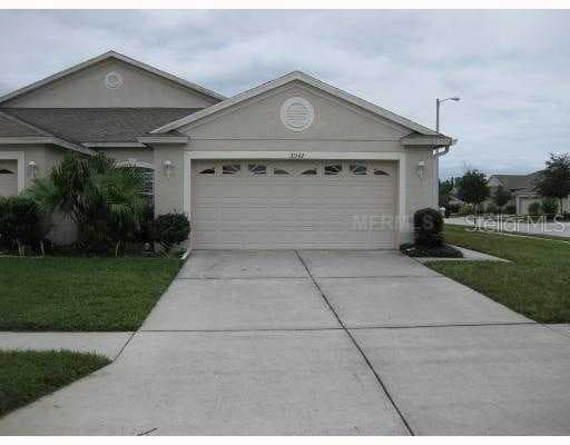 31142 SHAKER CIRCLE WESLEY CHAPEL, FL 33543