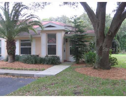 224 KNOLLPOINT DRIVE SUN CITY CENTER, FL 33573