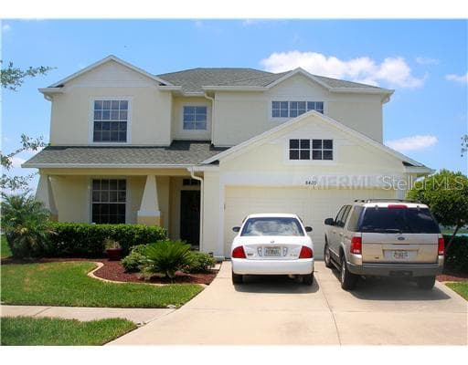 8420 CANTERBURY LAKE BOULEVARD RIVERVIEW, FL 33619