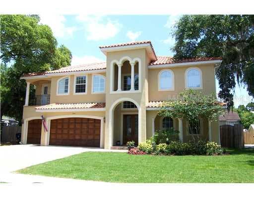 3804 S LYNWOOD AVENUE TAMPA, FL 33611