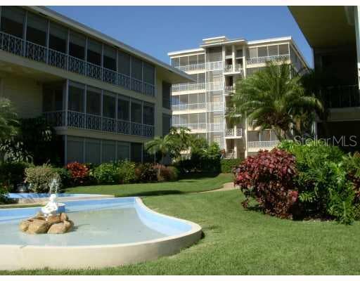 1012 North Shore DRIVE NE UNIT 42 St Petersburg, FL 33701