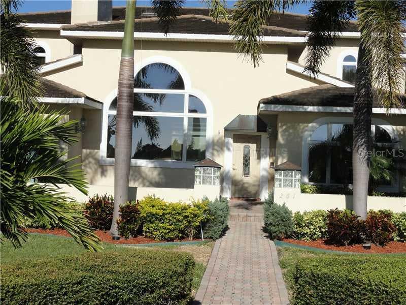 261 SUNSET DRIVE N ST PETERSBURG, FL 33710