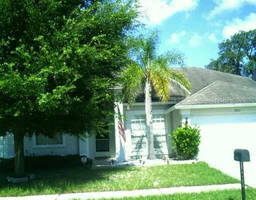 8913 EASTMAN DRIVE TAMPA, FL 33626