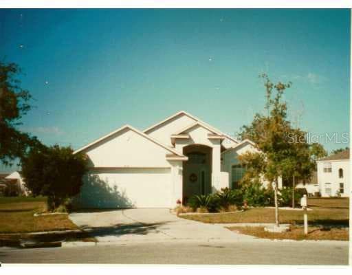 9413 HIDDEN WATER CIRCLE Riverview, FL 33569