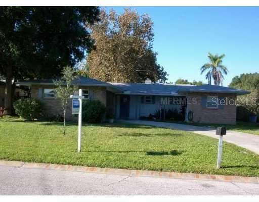 4906 STOLLS AVENUE Tampa, FL 33615