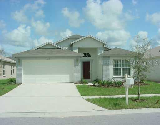 4617 NEWBOURNE WAY VALRICO, FL 33594