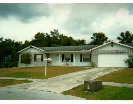 2204 VILLAGE COURT Brandon, FL 33511