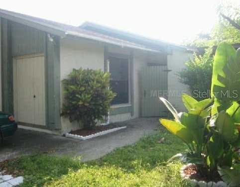 10301 BRYNWOOD LANE Tampa, FL 33624