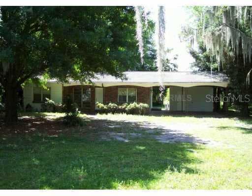 585 TRAPNELL ROAD Plant City, FL 33566